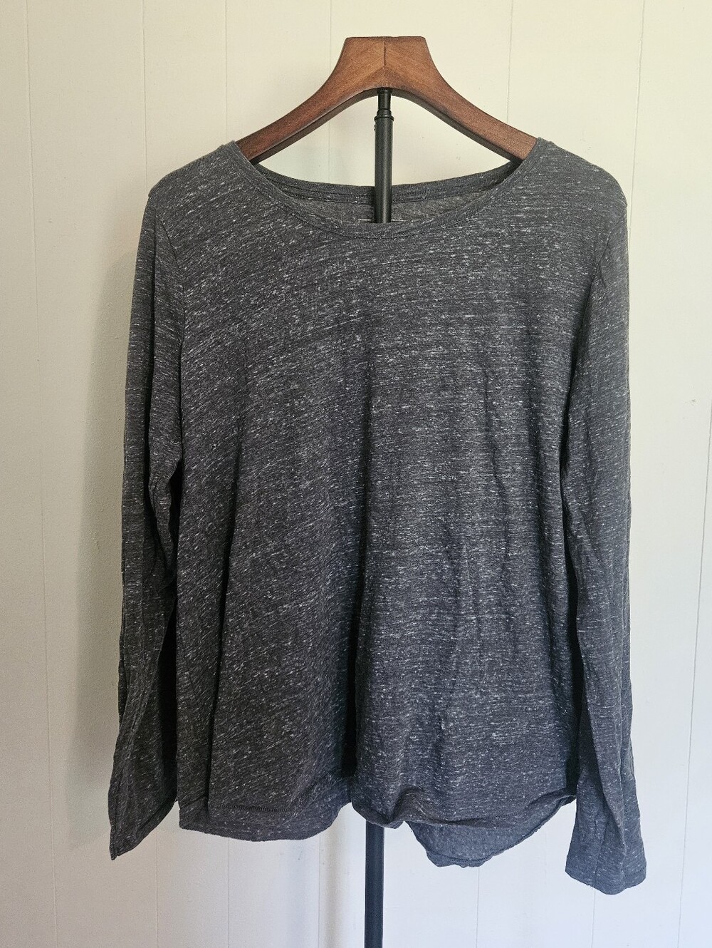 Sonoma Gray Long Sleeve Everyday Tee Size XL